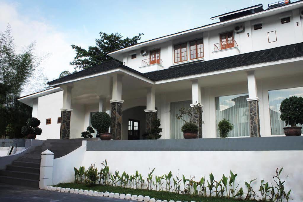 Parai City Garden Hotel - Sawahlunto Ngoại thất bức ảnh